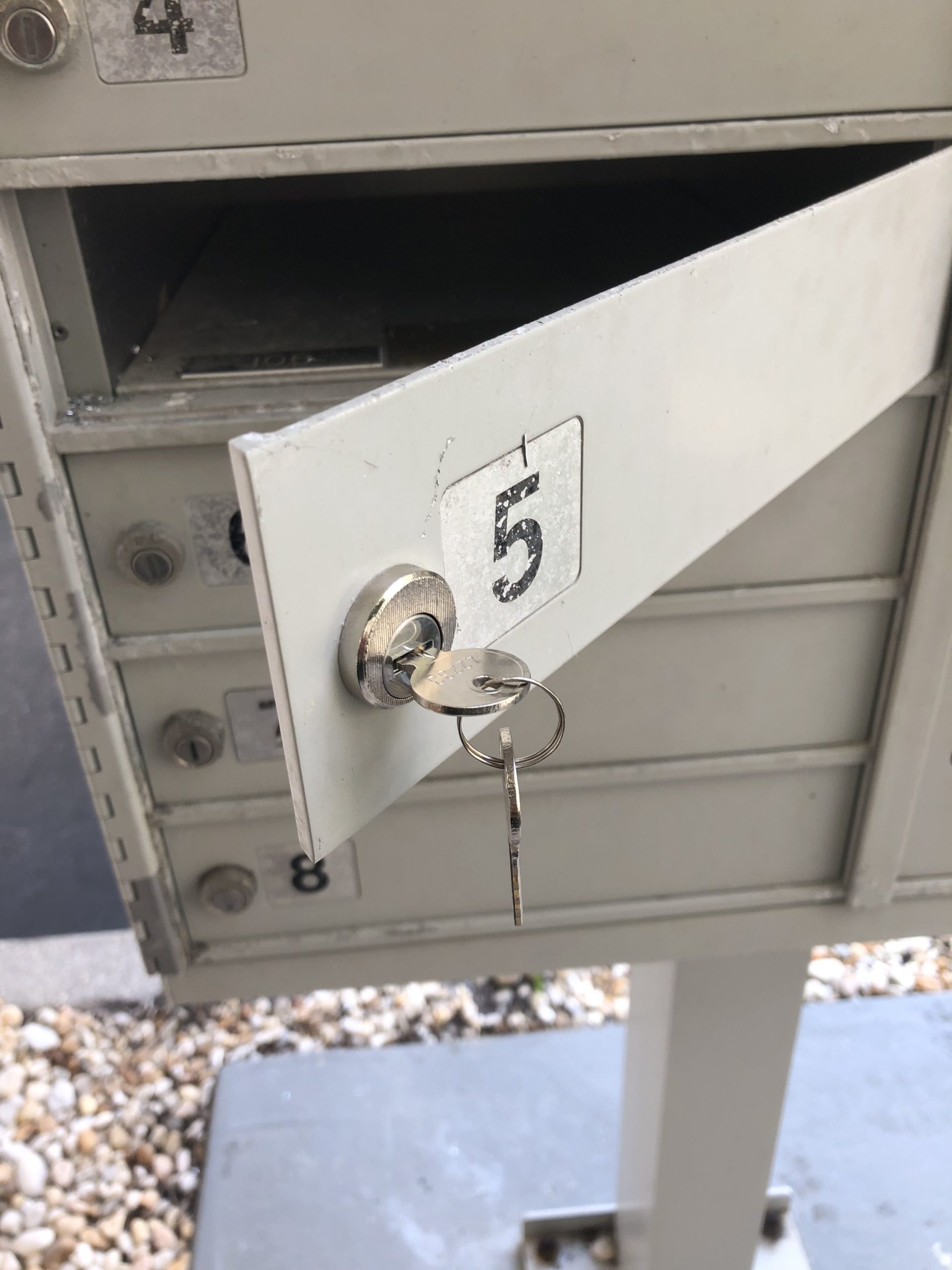 mailbox lock repair